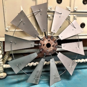 Rustic Metal Windmill Head: Authentic Farmhouse Decor
