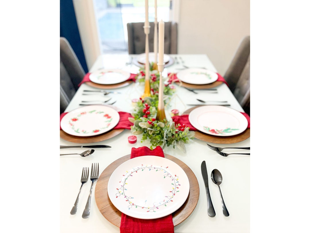 Set of Christmas Holiday Dinner Plates, Christmas Wreath Decorated Plates, Holiday Prints for