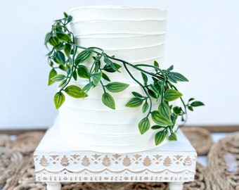 Faux Ivy Greenery: Long Dark Green Petal Decoration for Table or Wedding Decor