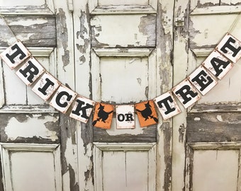 Halloween Banner, Rustic Trick or Treat Sign, Halloween Decorations, Halloween Sign, Witch Decorations, Orange and Black decor