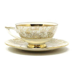 Demitasse & Saucer, Gold Encrusted Geometric Pattern, Seltmann Weiden, Vintage Bavaria