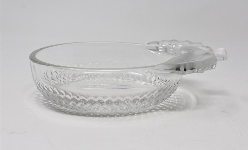 Vintage Studio NovaMikasa Candy Dish Bon Bon Dish Holly Berries Christmas Treasures Collection Japan
