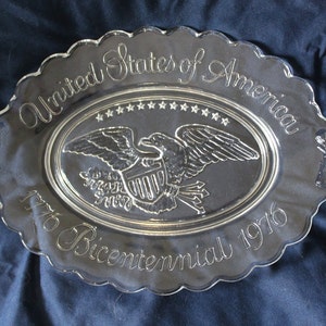 Vintage Avon Bicentennial 1776-1976 Eagle Glass Dish, Collectible 4th of July Decor