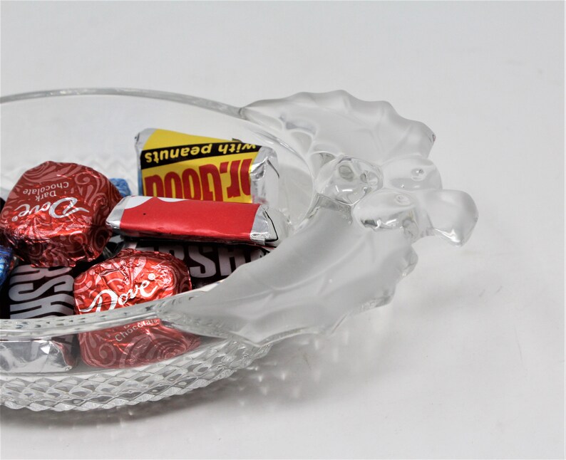 Vintage Studio NovaMikasa Candy Dish Bon Bon Dish Holly Berries Christmas Treasures Collection Japan