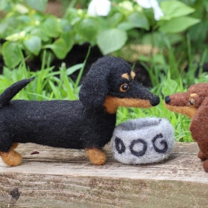 Dachshund Dog Needle Felting Kit: DIY Craft, Holiday Ornament