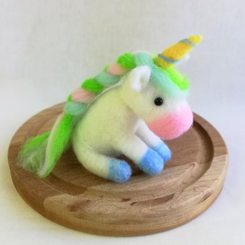 Rainbow the Unicorn-needle Felting Kit Basic or Complete - Etsy