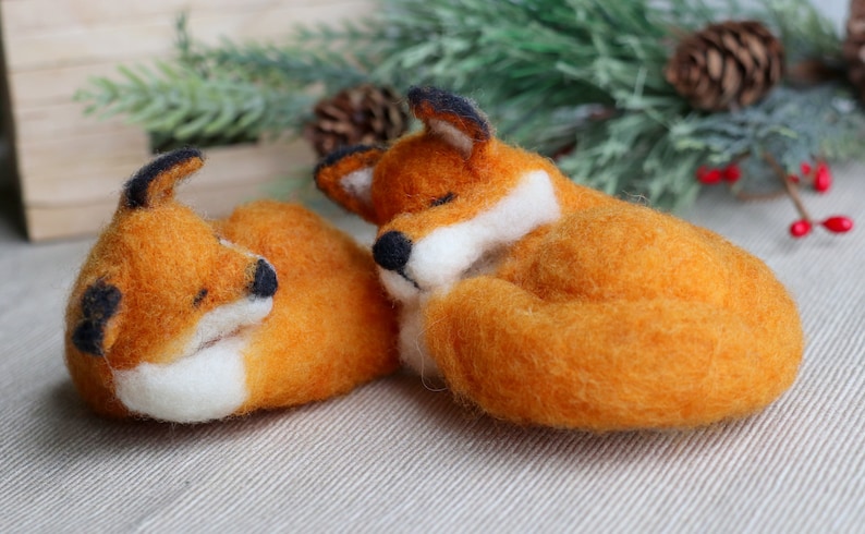 The Sleeping Red Fox Needle Felting Kit VideoTutorial Holiday Gift/Ornament-Detailed Photographs Instruction Felting kit for Beginner image 7