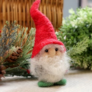 Gnome Needle Felting Kit w/ Curly beards & Curved hat Holiday Ornament/ Decoration/Gift Detailed Photographs Instruction for beginner Red Hat Gnome