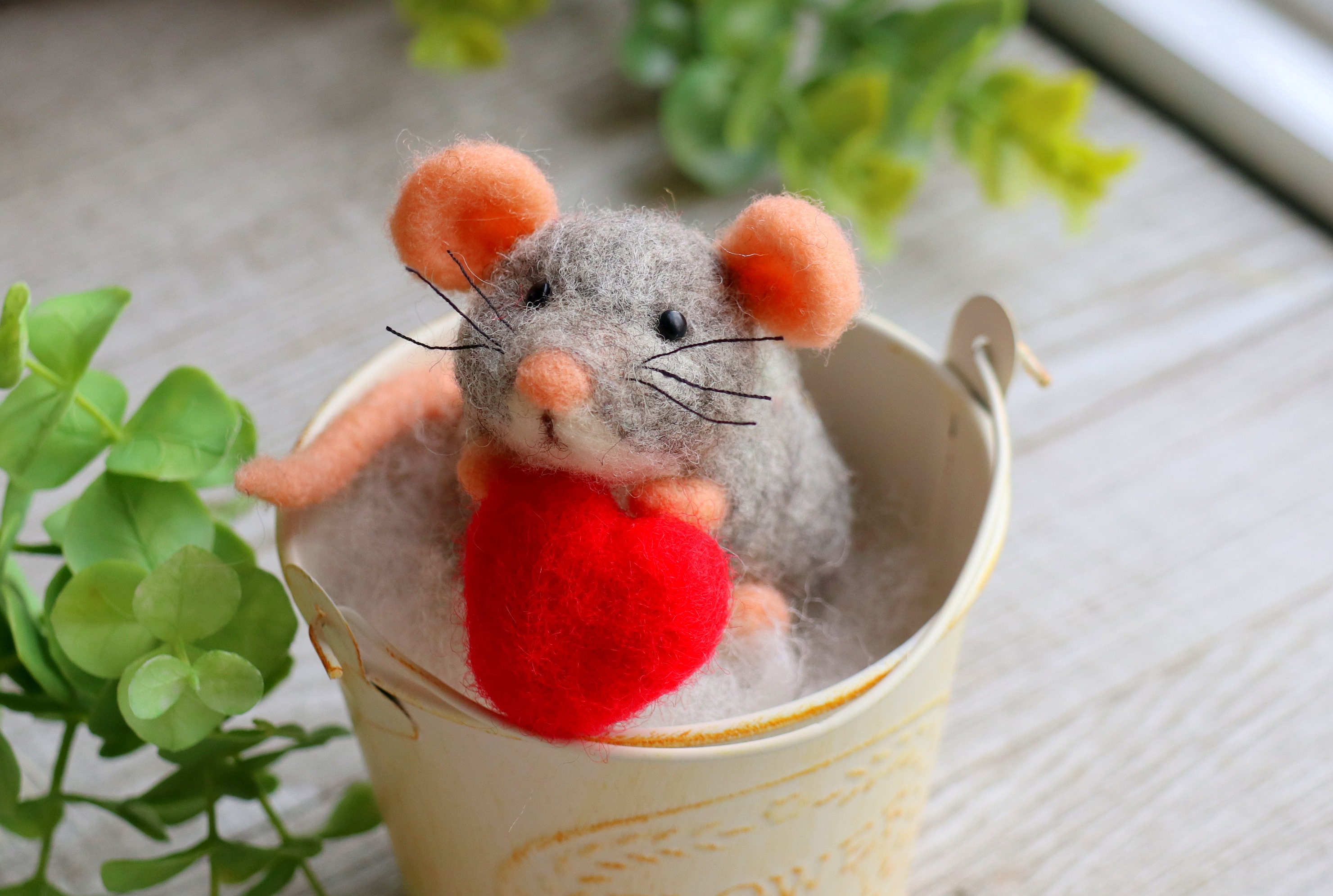 Felting Wool Needle Felted Japanese Hamster - Needle Felting Kits Keychain Grey Hamster