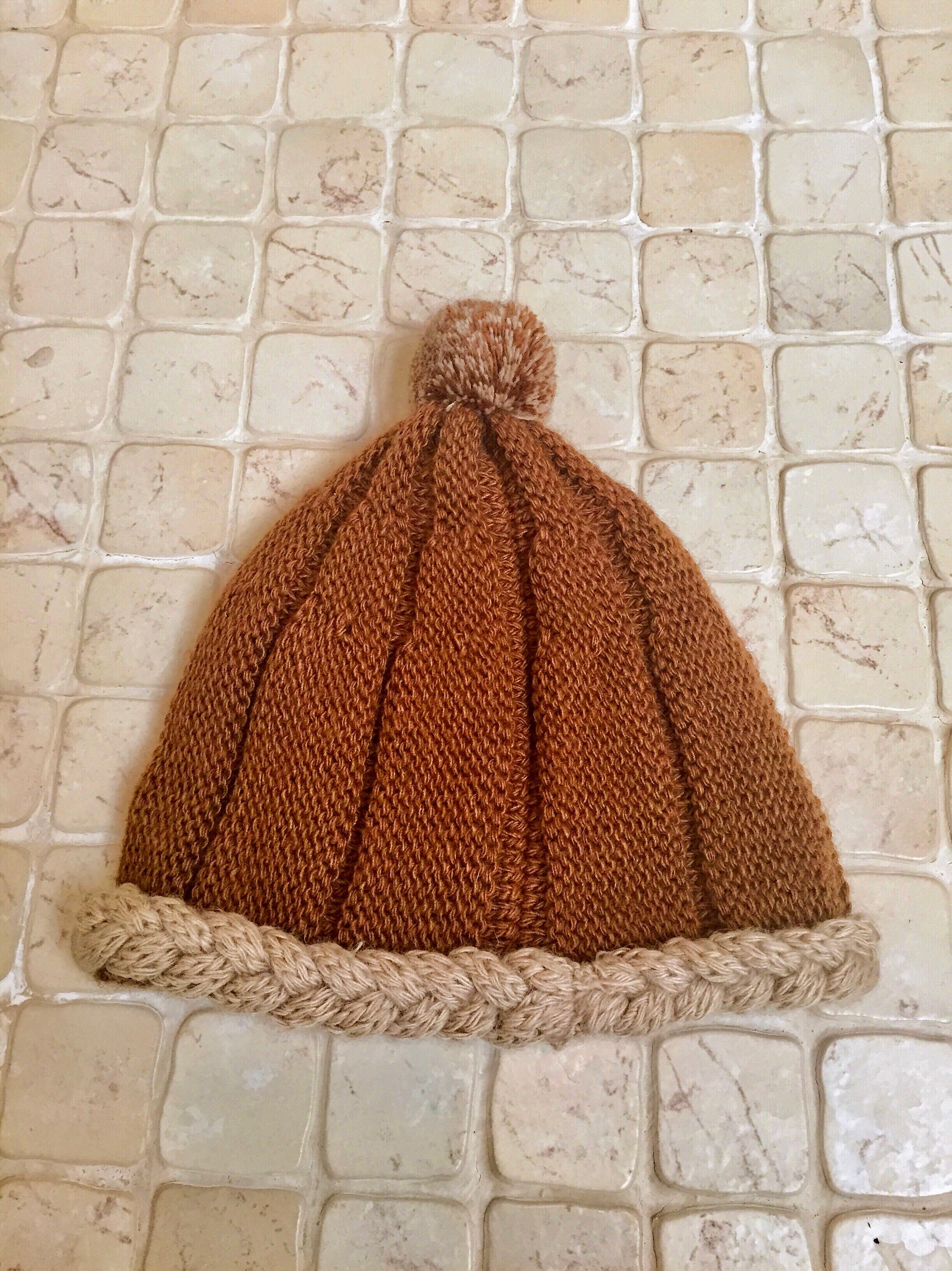 oMA [ o - MA ] • oLD / MAN / ALAN | oMA FOLDED BEANIES