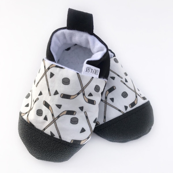 Hockey Handmade Baby Shoes, Sports Baby Shoes, Soft Sole Baby Shoes, Baby Slippers, Vegan Baby Moccasins, Baby Booty, Baby Boy Shoes