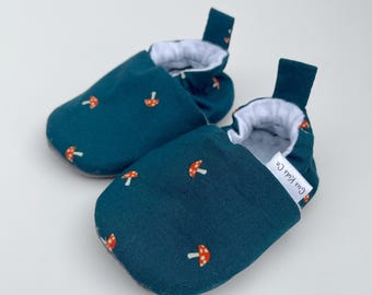 Mini Mushroom Baby Slippers: Soft Sole Moccasins