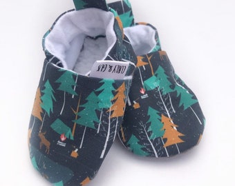 Camping Baby Shoes, Woodland Baby Shoes, Forest Baby Slippers, Tree Soft Sole Baby Shoes, Baby Shoes, Baby Moccasins, Baby Booties