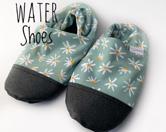 Daisy bébé et enfants chaussures aquatiques, mocassins de bain, chaussures de plage bébé, chaussures de bain pour tout-petit, chaussures de piscine, chaussures anti-éclaboussures, chaussures d'été bébé