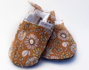 Autumn Retro Floral Baby Shoes, Baby Girl Shoes, Flower Baby Slippers, Soft Sole Baby Shoes, Baby Booties,Baby Moccasins, Crib Shoes, Moccs