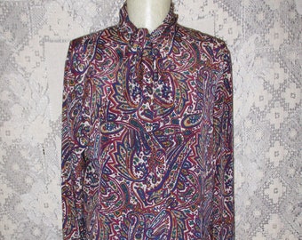 Paisley Jabot Collar Blouaw 80s 90s White Maroon Navy Green Button up Shirt Boho Bohemian Hippy Retro Poet Blouse Mod Witchy Dark Academia