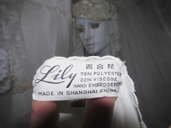 White Blouse by Lily Made In Shanghai True Vintag… - image 3