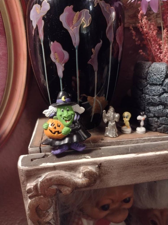 90s Russ Halloween Witch Pin Chunky Plastic Brooc… - image 2