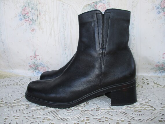 Chunky heel clearance boots size 11