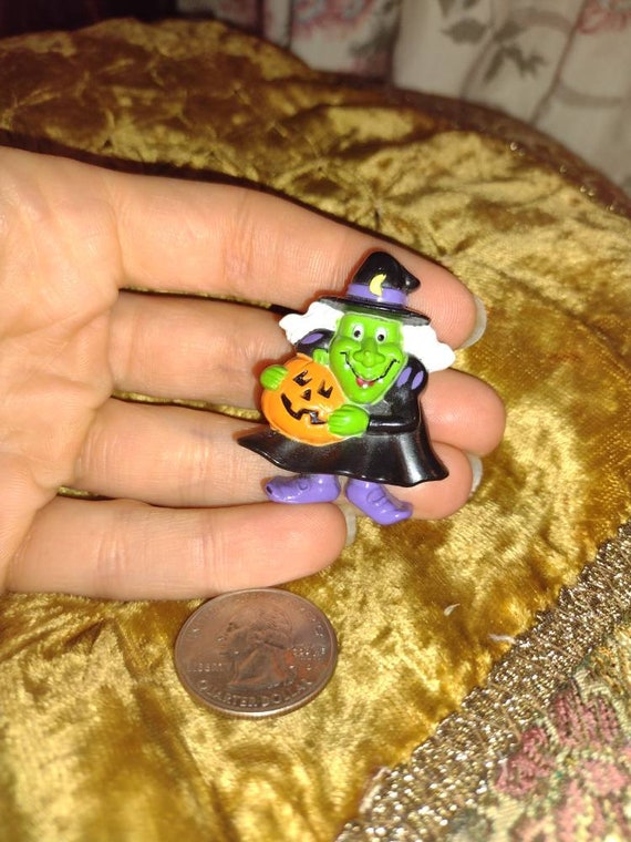 90s Russ Halloween Witch Pin Chunky Plastic Brooc… - image 10