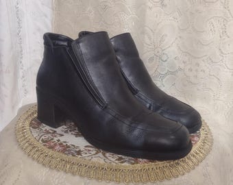 靴 00s unknown lace up boots leather grunge Black Genuine Leather Mid Calf Y2K Boots - Vintage 2000s