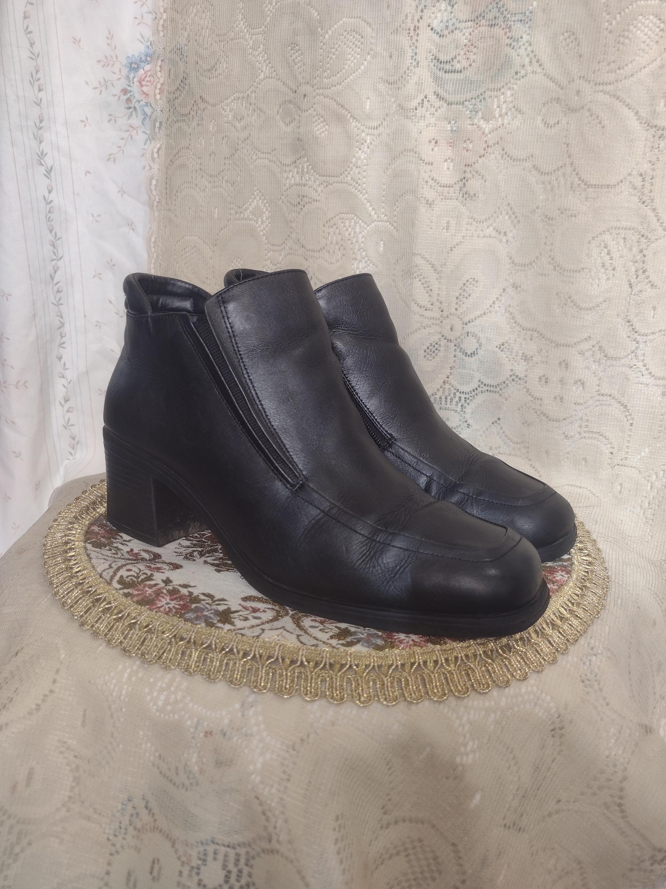 Black Genuine Leather Mid Calf Y2K Boots - Vintage 2000s