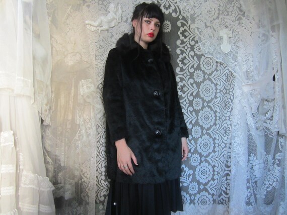 60's Black Faux Fur Coat with Real Fur Collar Bell