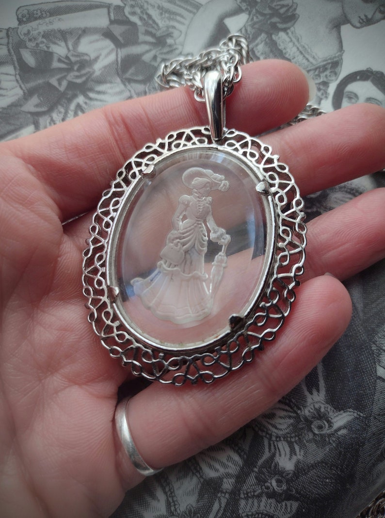Avon Elegant Victorian Woman w Umbrella Cameo Necklace Clear Carved Frosted Glass Long Chain Oval Pendant Prairie Cottagecore Silver 80s 90s image 3