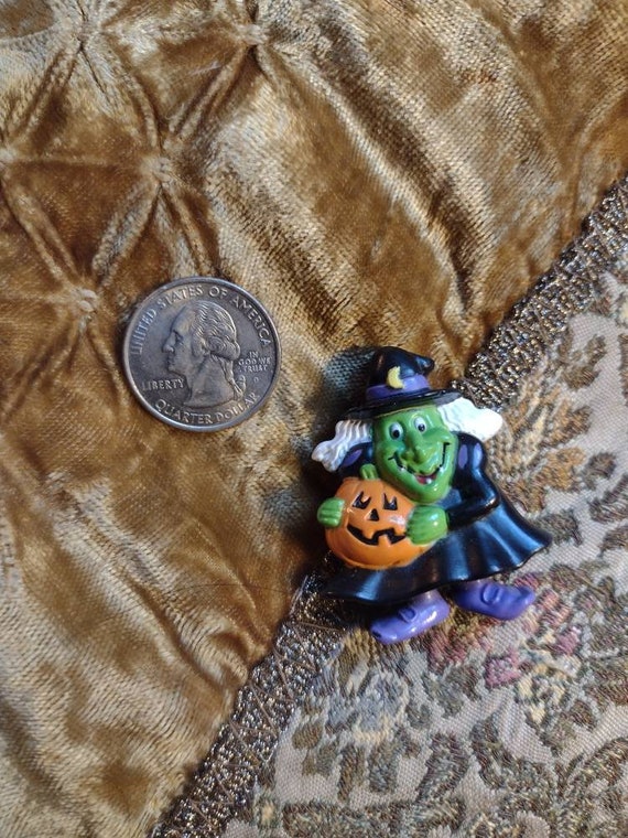 90s Russ Halloween Witch Pin Chunky Plastic Brooc… - image 9