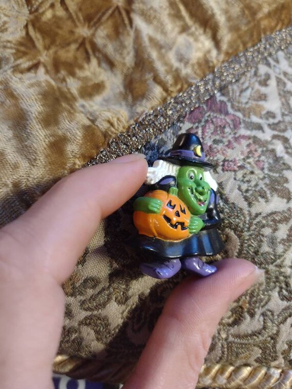 90s Russ Halloween Witch Pin Chunky Plastic Brooc… - image 7