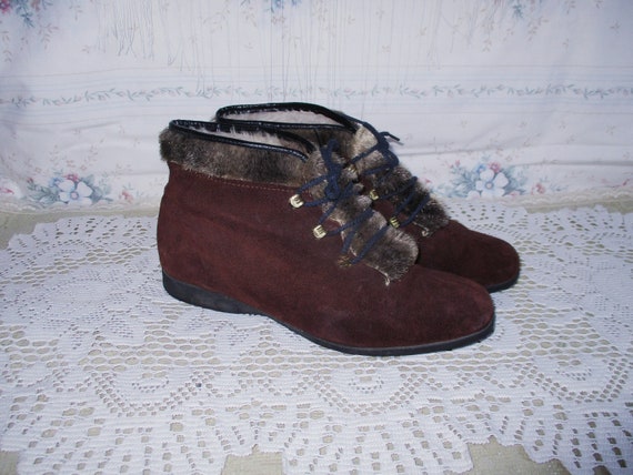 50s 60s Chocolate Brown Suede Winter Ankle Boots … - image 1