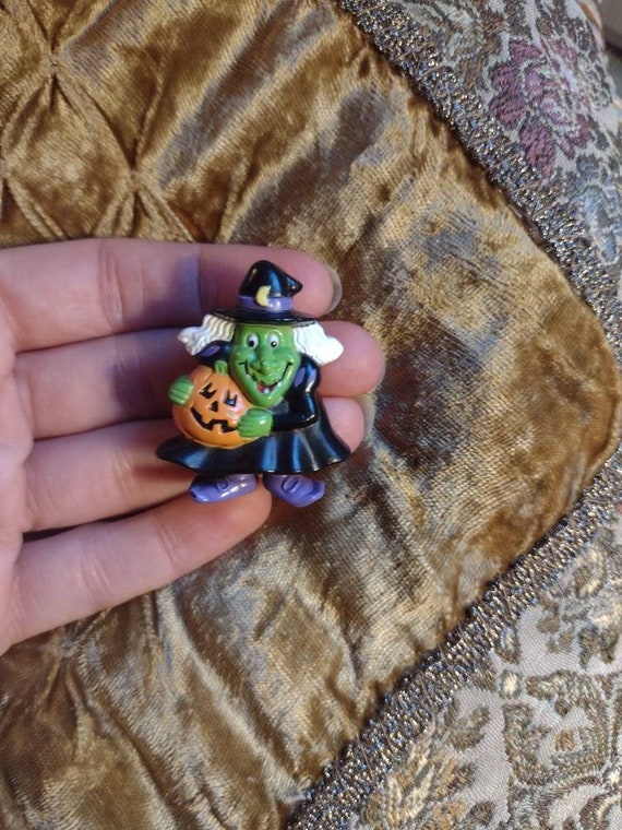 90s Russ Halloween Witch Pin Chunky Plastic Brooc… - image 5