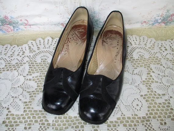 Black Leather and Suede Low Block Heels 70s 80s E… - image 3