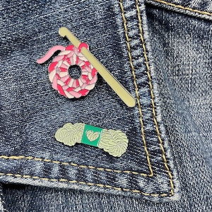 Crochet Hook and Yarn Enamel Pin Set with Free Shipping! Great gift for crocheter or knitter, stocking stuffer, pink, blue or green