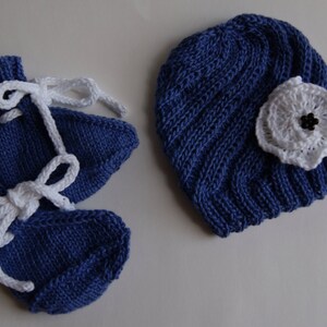 Swirl Baby Hat with Flower & Booties, Newborn to 3 months + Handmade Hand Knit New Baby Gift Shower Newborn Free Shipping Baby Girl