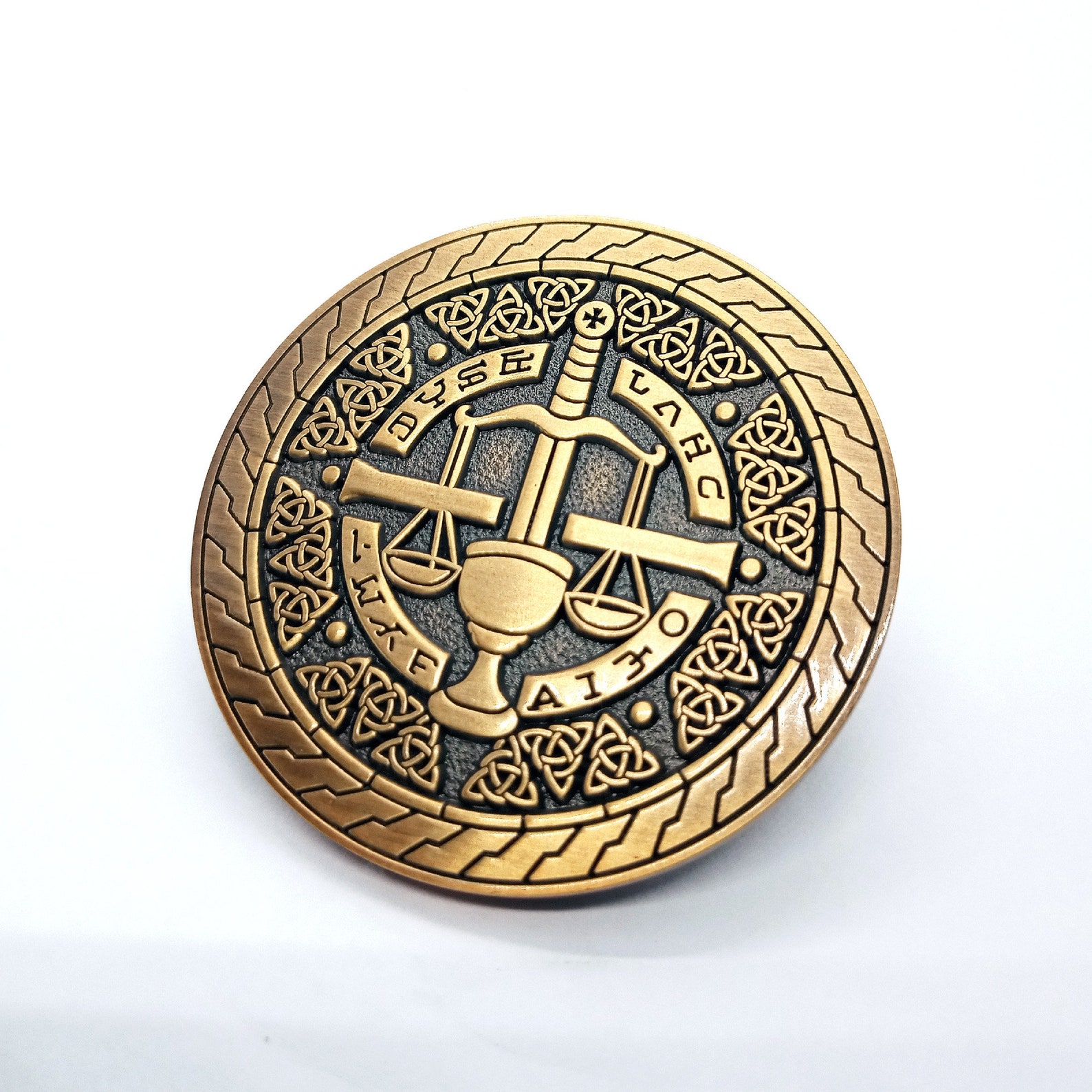 DND PALADIN PIN, Dungeons and Dragons Charachter Enamel Pin D20 Rpg - Etsy