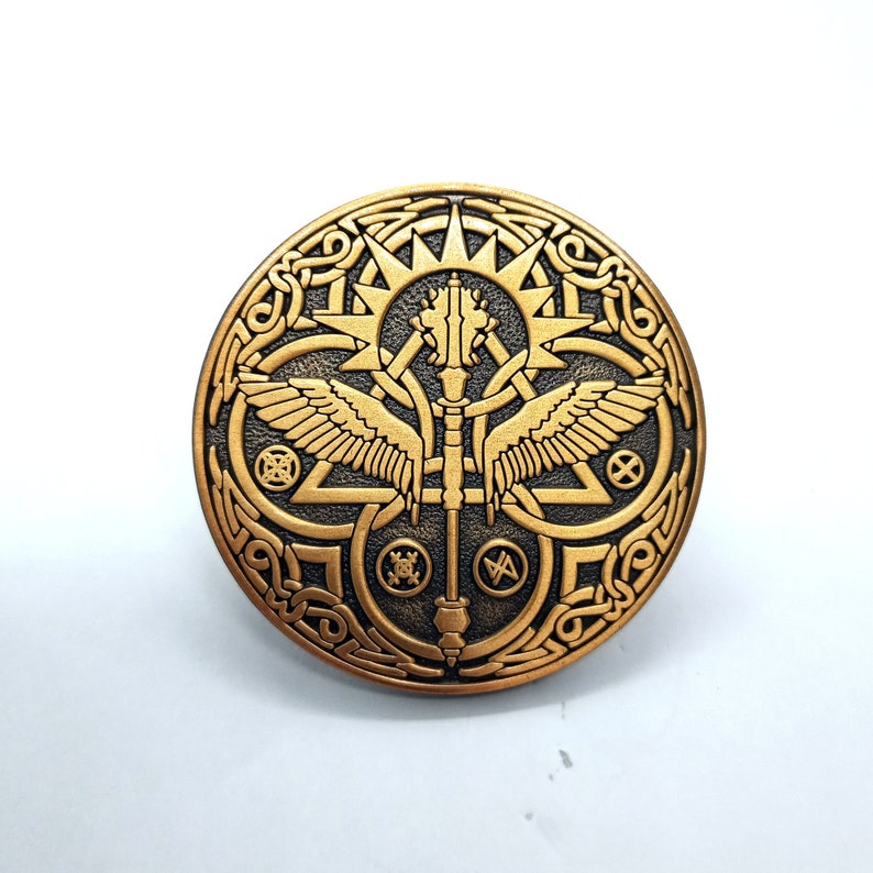 DND CLERIC PIN Dungeons and dragons charachter enamel pin D20 rpg