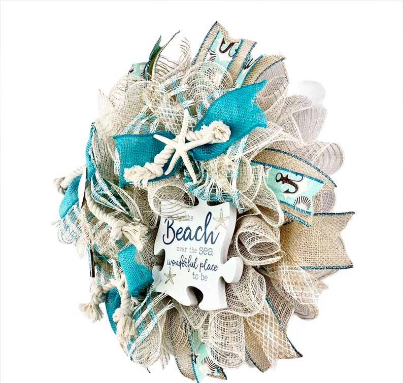 By the Beach Near the Sea Beach Rope for Front Door Decorations Coastal Nautical Wreath with Starfish; Seashells