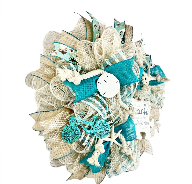 By the Beach Near the Sea Beach Rope for Front Door Decorations Coastal Nautical Wreath with Starfish; Seashells