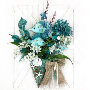 Angelfish Coastal Grapevine Wall Floral Arrangement with Starfish & Bow, Nautical Wall or Door  Decorations