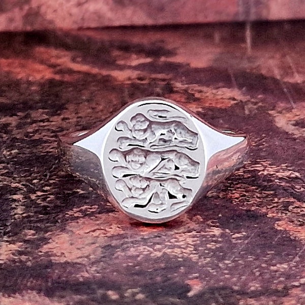 Sterling Silver Three Lions England Signet Ring