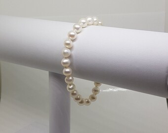 White Cultured Pearl Bracelet AA 7mm Pearls