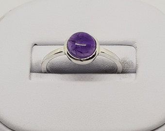 Amethyst Silver ring Cabochon cut 6mm purple gemstone stacking ring