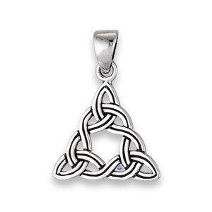 Interwoven triquetra Silver celtic pendant on 18&quot; silver chain