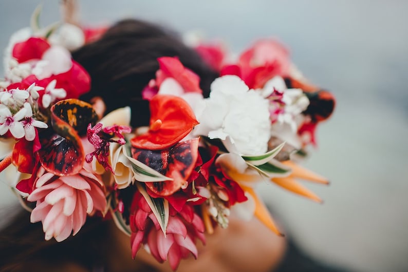 Hawaiian flower haku lei made of real flowers. Oahu only No Etsy