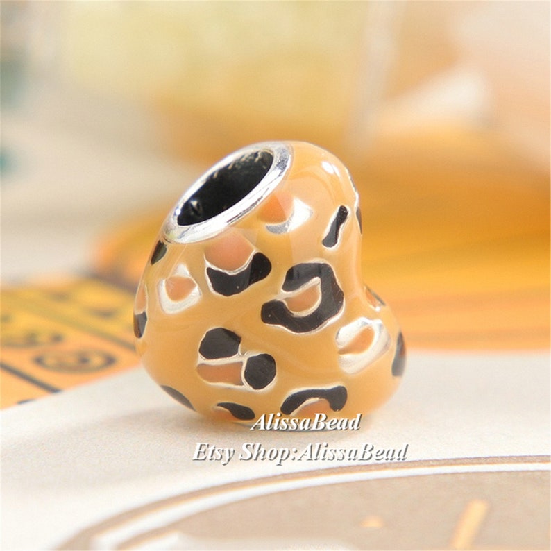 2019 Summer Release sterling silver Spotted Heart Charm With Enamel Charm beads Fits All European Women Jewelry DIY Bracelets Necklaces
