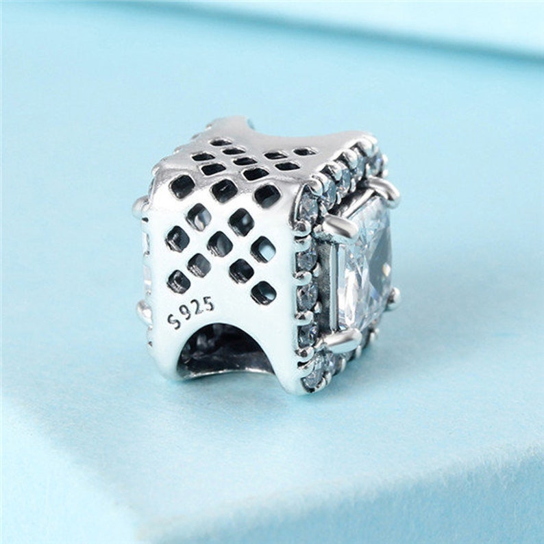 2017 Autumn Release Sterling Silver Geometric Radiance Fashion Charm With Clear CZ beads Fit European DIY Jewelry Bracelet /& Necklace