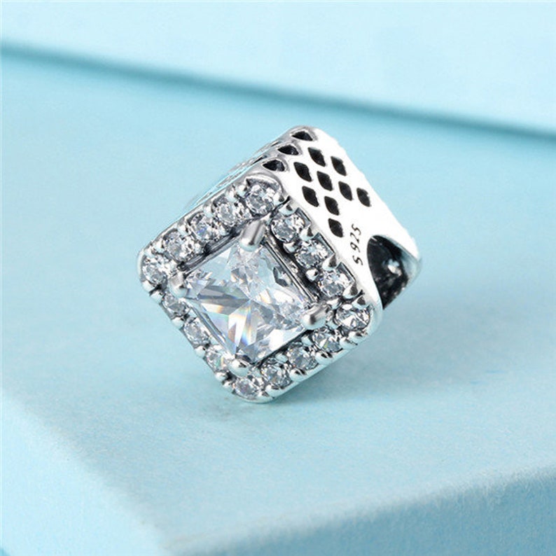 2017 Autumn Release Sterling Silver Geometric Radiance Fashion Charm With Clear CZ beads Fit European DIY Jewelry Bracelet /& Necklace