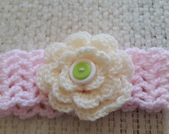 Crochet Baby's Head Band, Pink Head Band, Headband with flower.