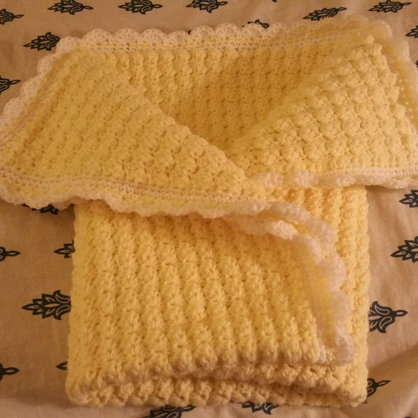 Crochet Baby Blanket,  Unisex Baby Blanket, Yellow and White Edging Baby Blanket, Baby Shower, House Warming. Ready To Ship